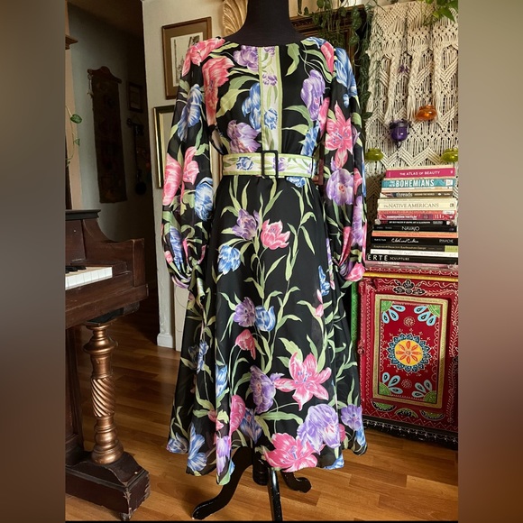 Vintage floral dress - Picture 4 of 11